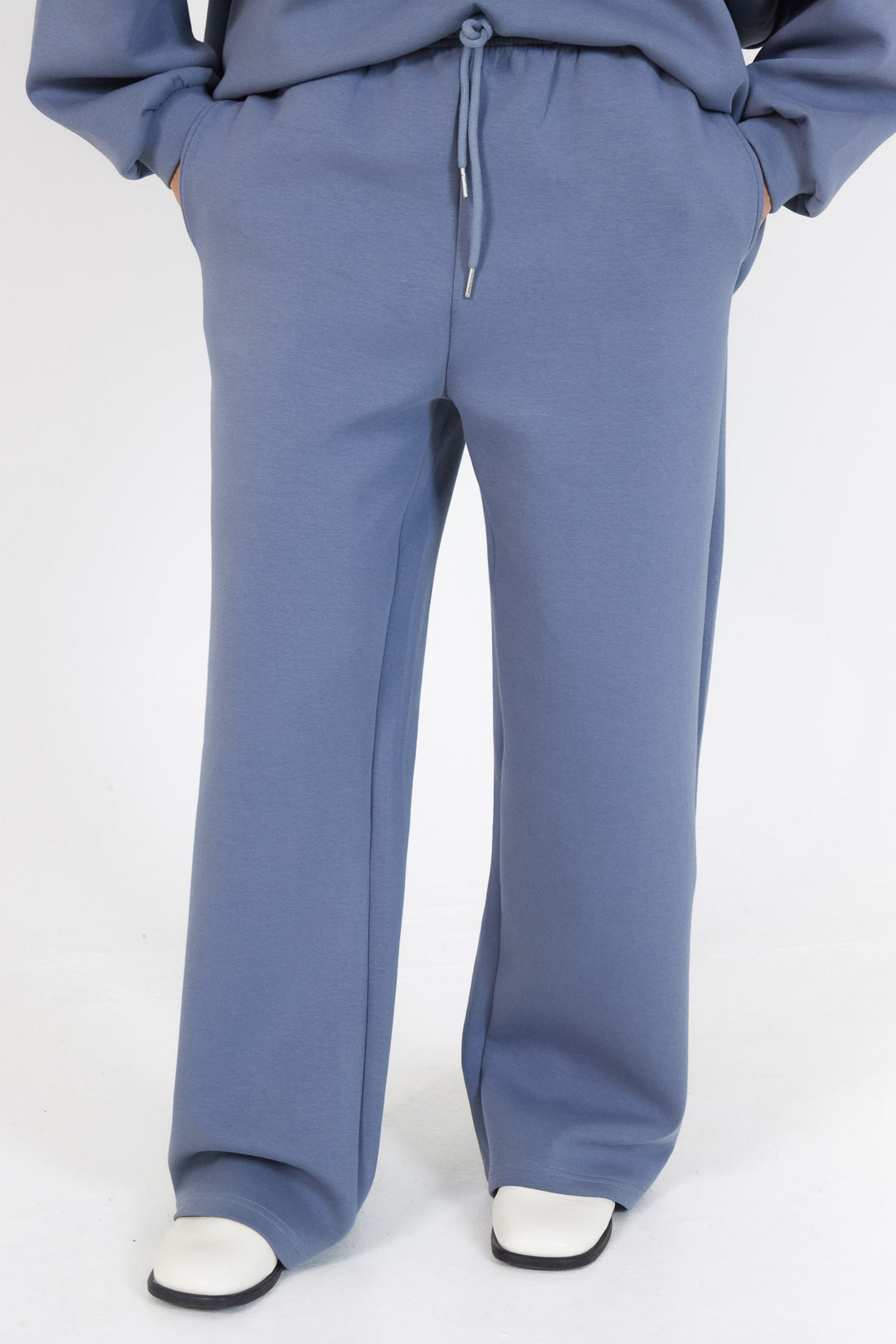 Le Pantalon Comfy Bleu Délavé