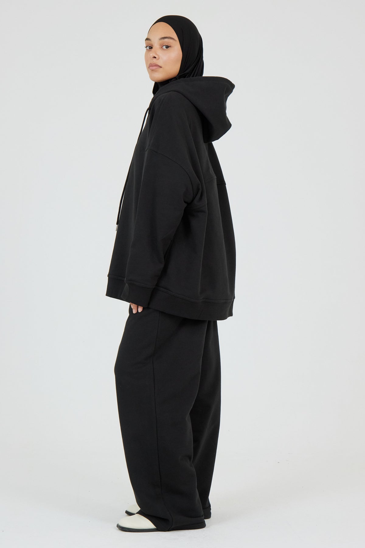 Le Hoodie Noir