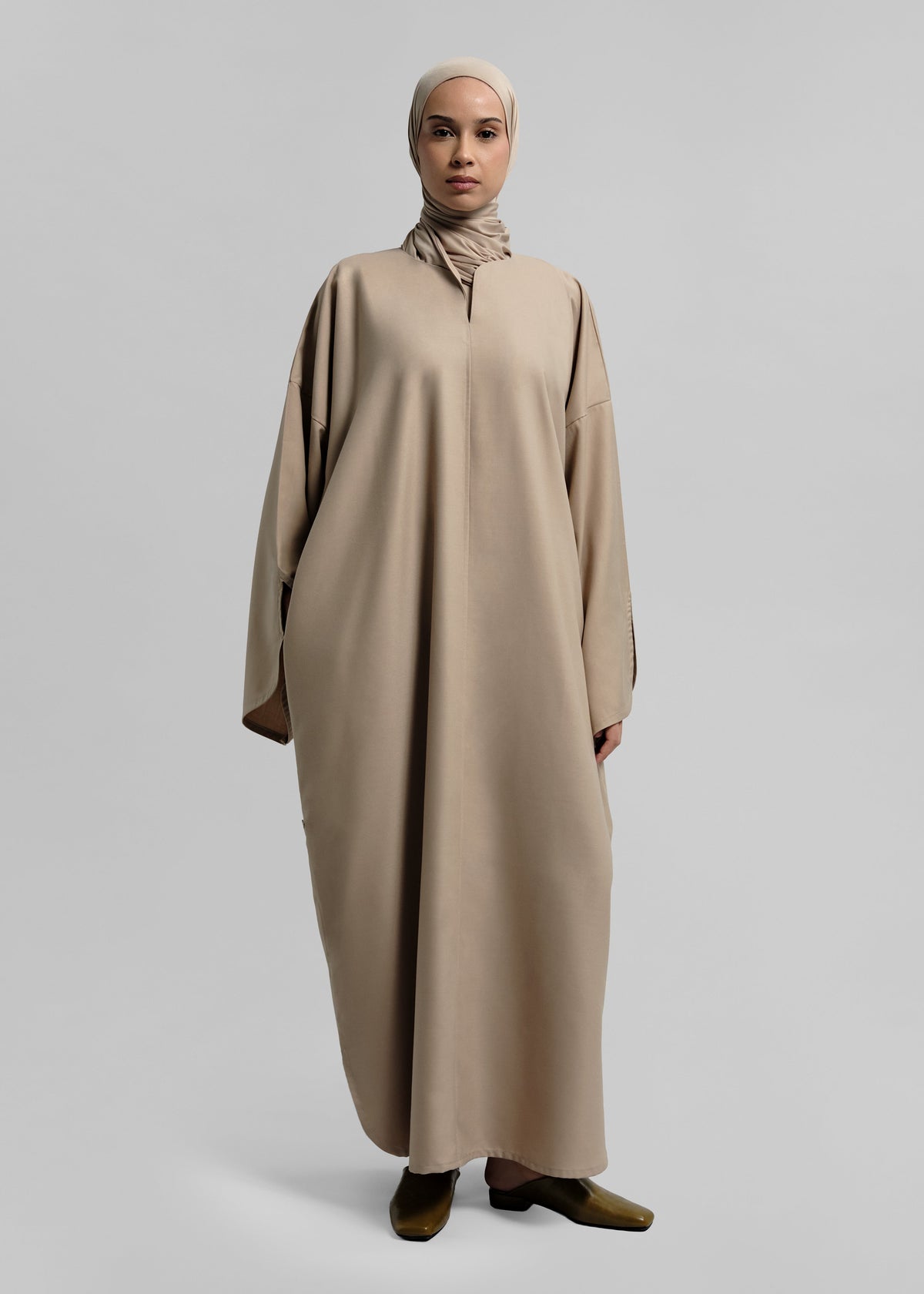 La Robe Qamys Beige