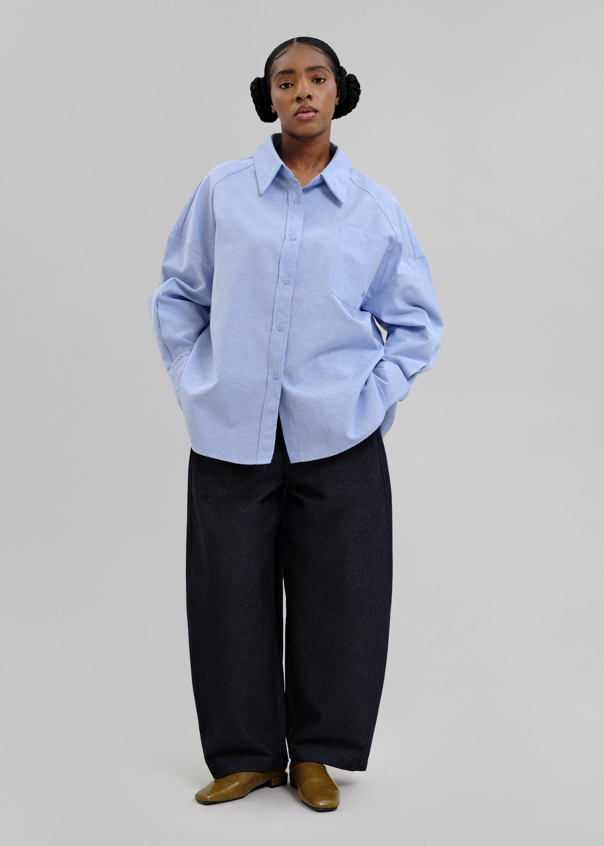 Le Jean Barrel Bleu nuit