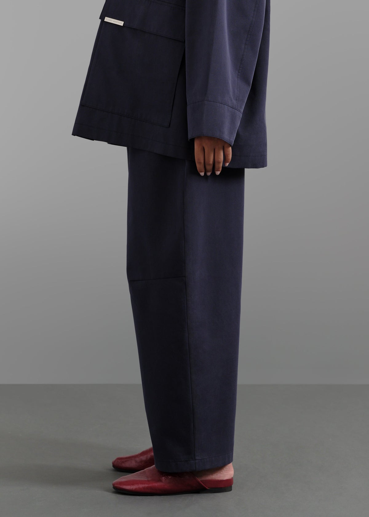 Le Pantalon Minimal Bleu Nuit