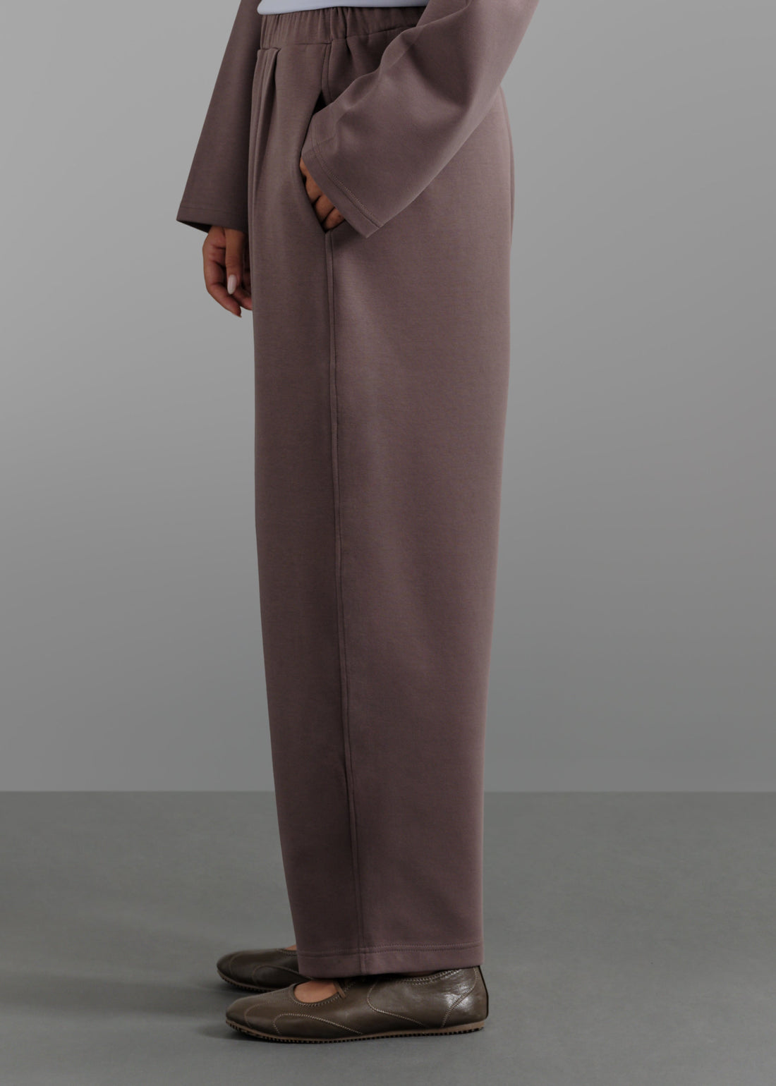 Le Pantalon Comfy Capsule Mocca