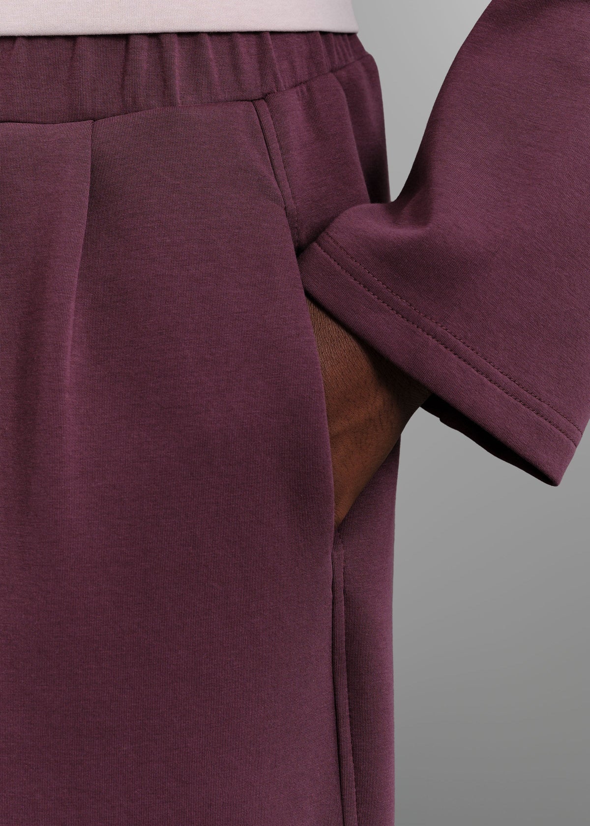Le Pantalon Comfy Capsule Aubergine