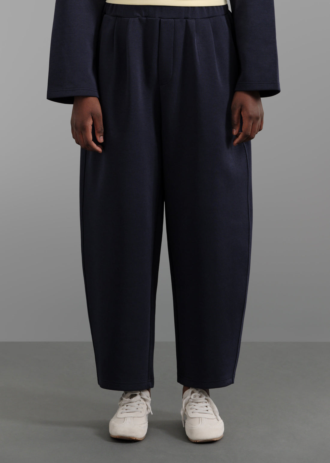 Le Pantalon Comfy Capsule Bleu Nuit