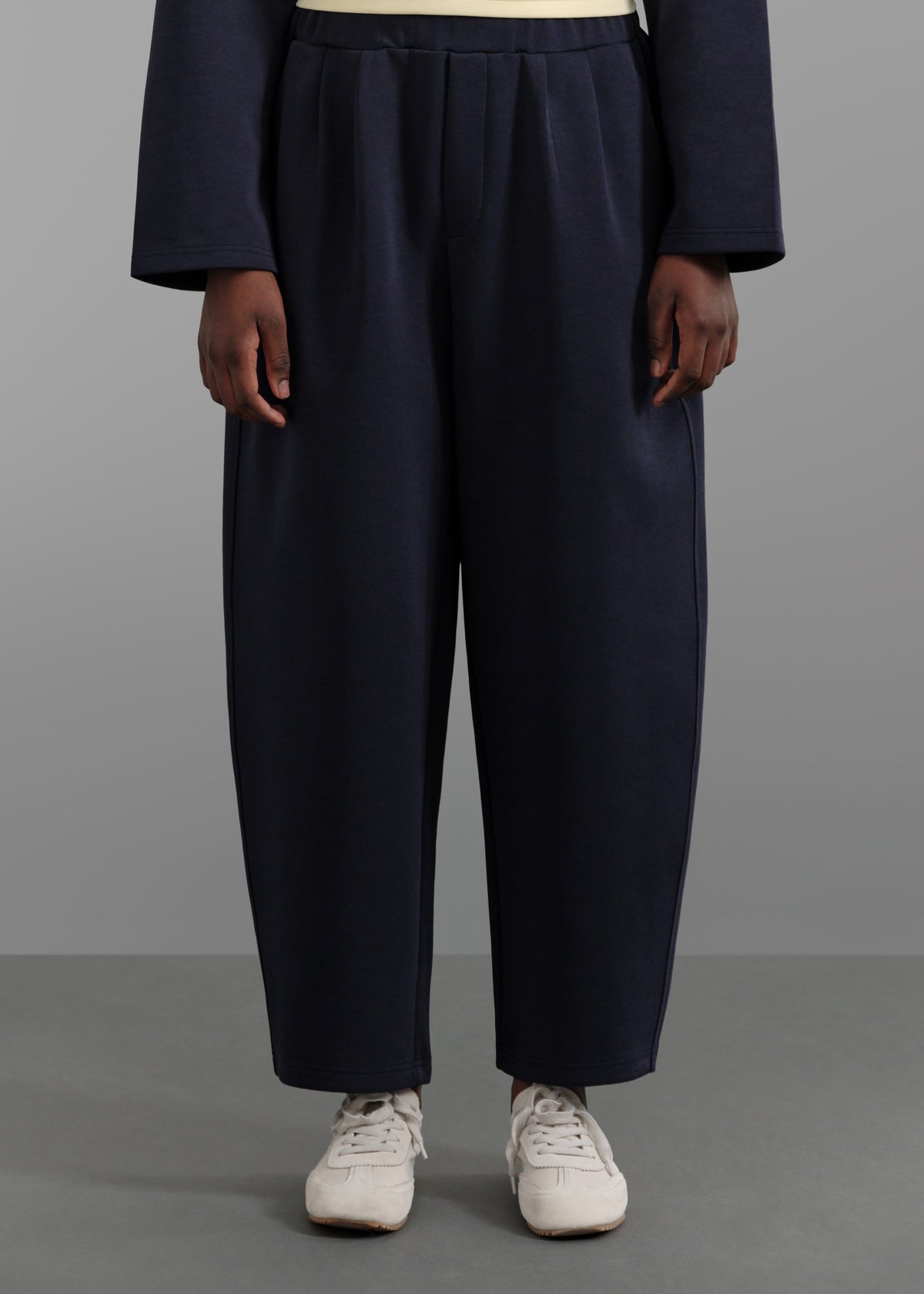 Le Pantalon Comfy Capsule Bleu Nuit